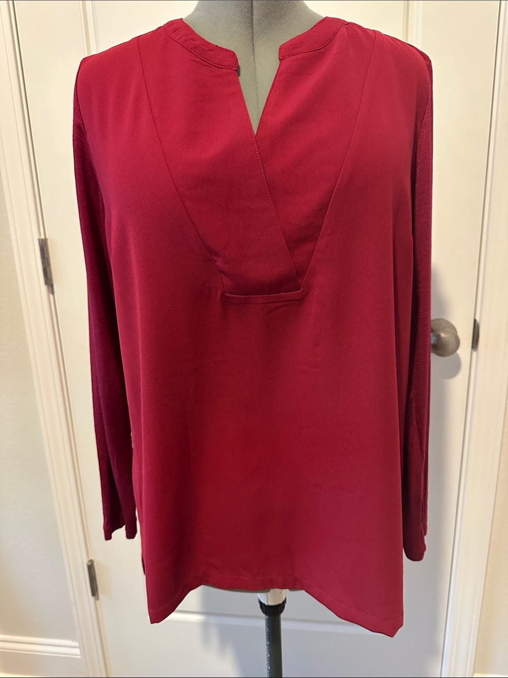 Chico's Deep burgundy Long-Sleeve V-Neck Tunic Size 2